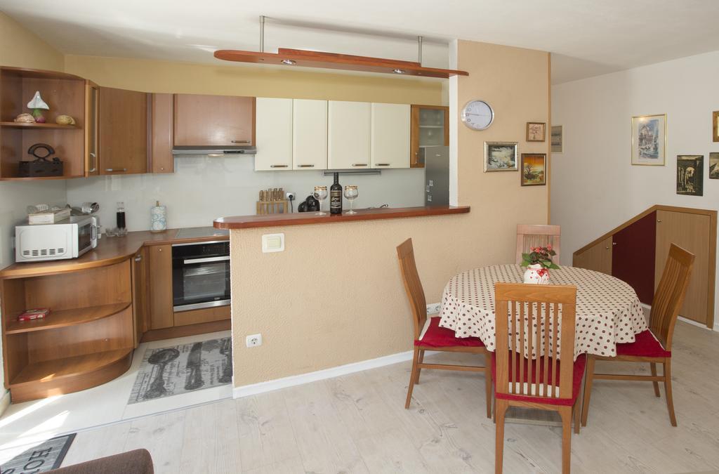City Center Apartment Kadena Σπλιτ Εξωτερικό φωτογραφία