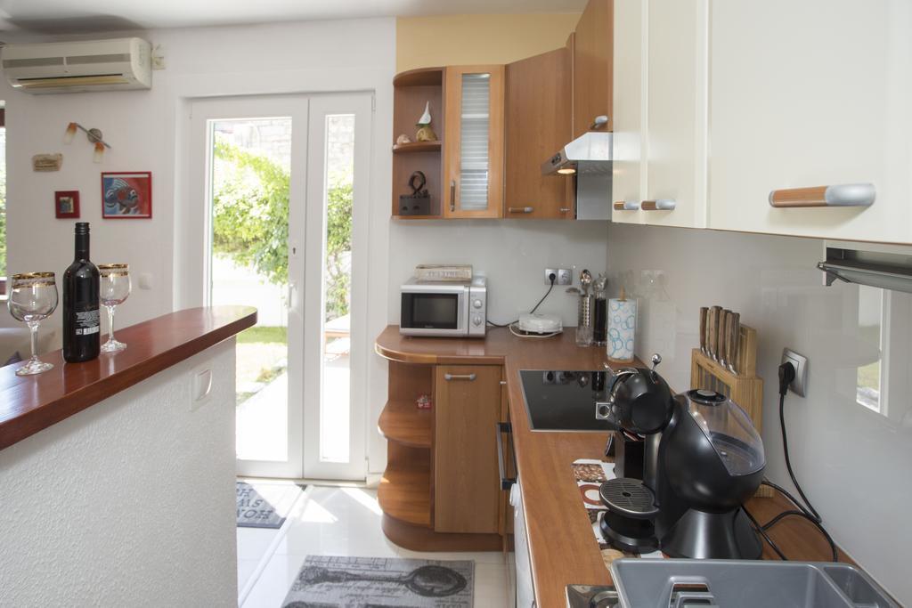 City Center Apartment Kadena Σπλιτ Εξωτερικό φωτογραφία