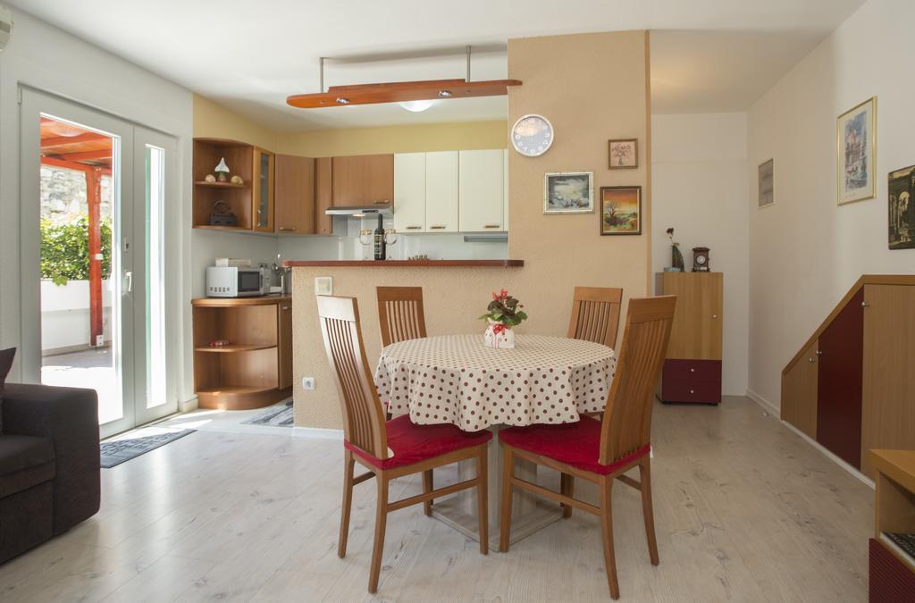 City Center Apartment Kadena Σπλιτ Εξωτερικό φωτογραφία