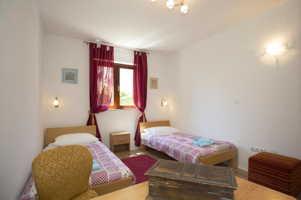 City Center Apartment Kadena Σπλιτ Εξωτερικό φωτογραφία